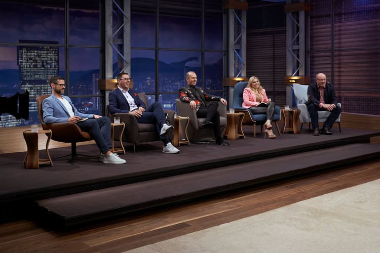 die 5 Löwinnen & Löwen